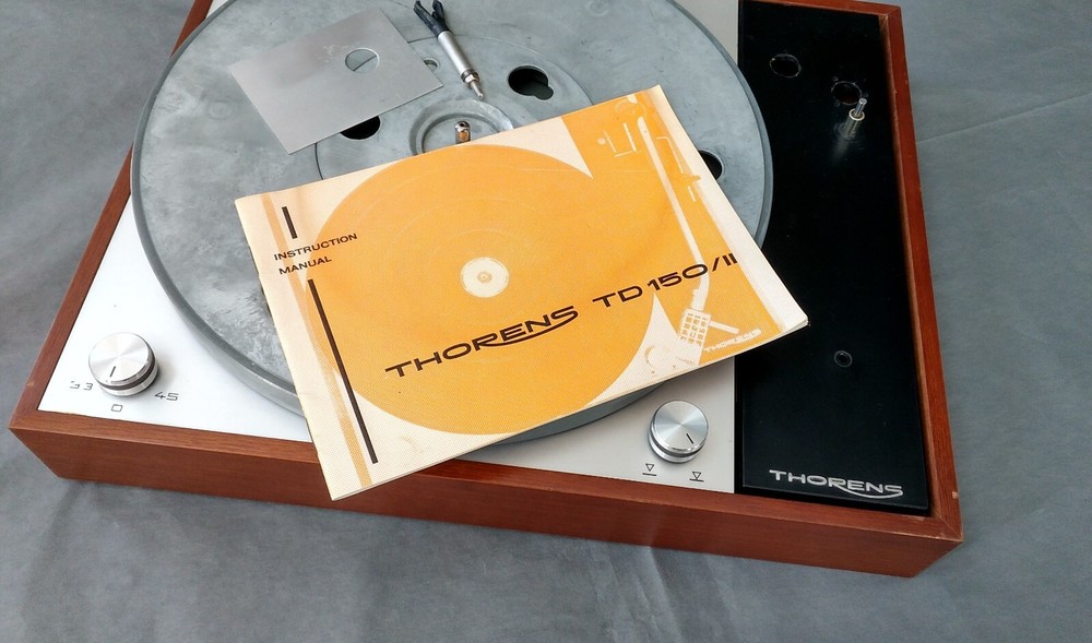 Thorens TD 150 MK II Turntable (Works)