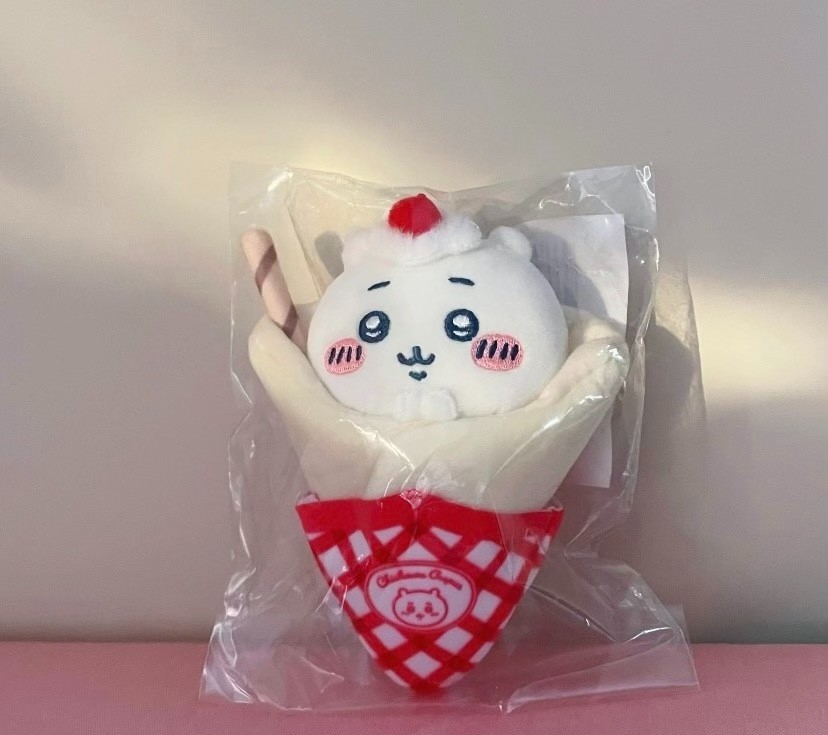 Chiikawa Crepe Kuji Chiikawa Plush