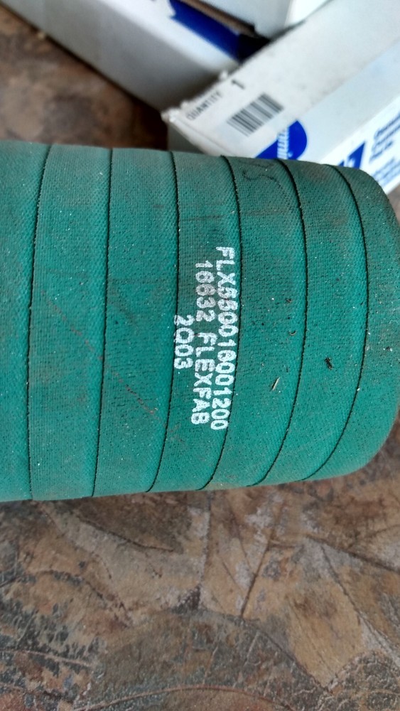 CUMMINS HOSE,PLAIN 3026395