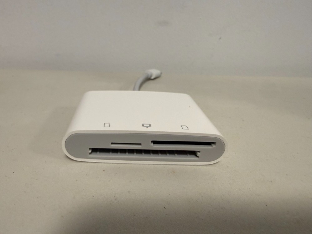 USB-C Type C SD TF MicroSD CF Card Reader