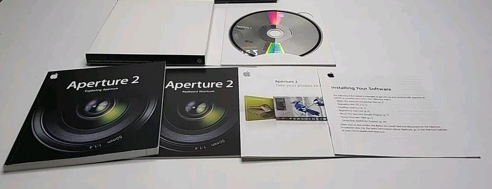 Apple Aperture 2 for Mac Photo Editing w/ Serial Number (missing training disc)