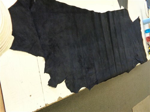 LEATHER HIDE BLACK TEXTURED 87 1/2" X 40 1/2"