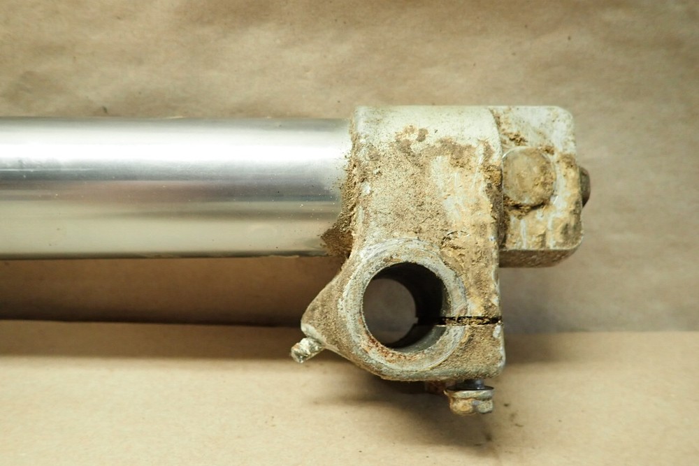 1993 KTM 250 FRONT RIGHT FORK