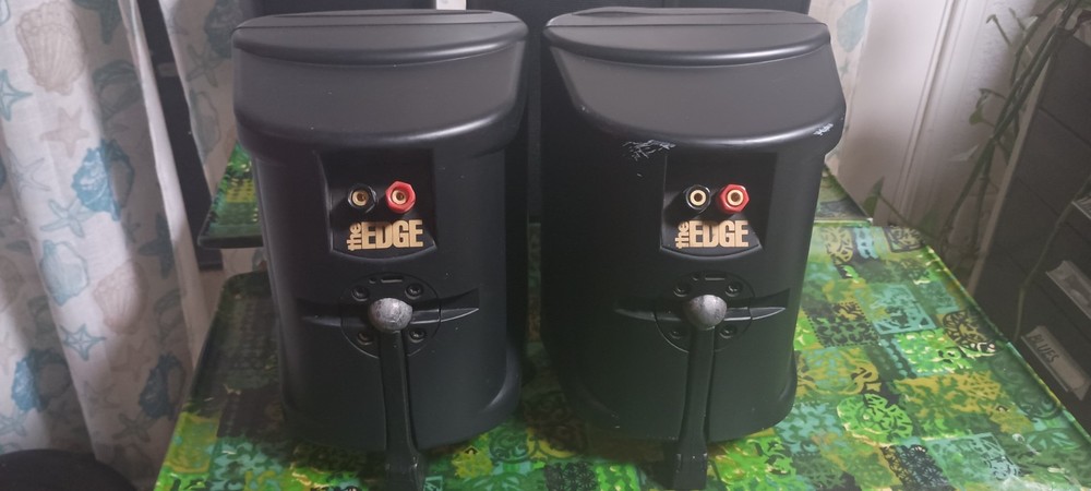 Acoustic Research AR The Edge Speakers PAIR