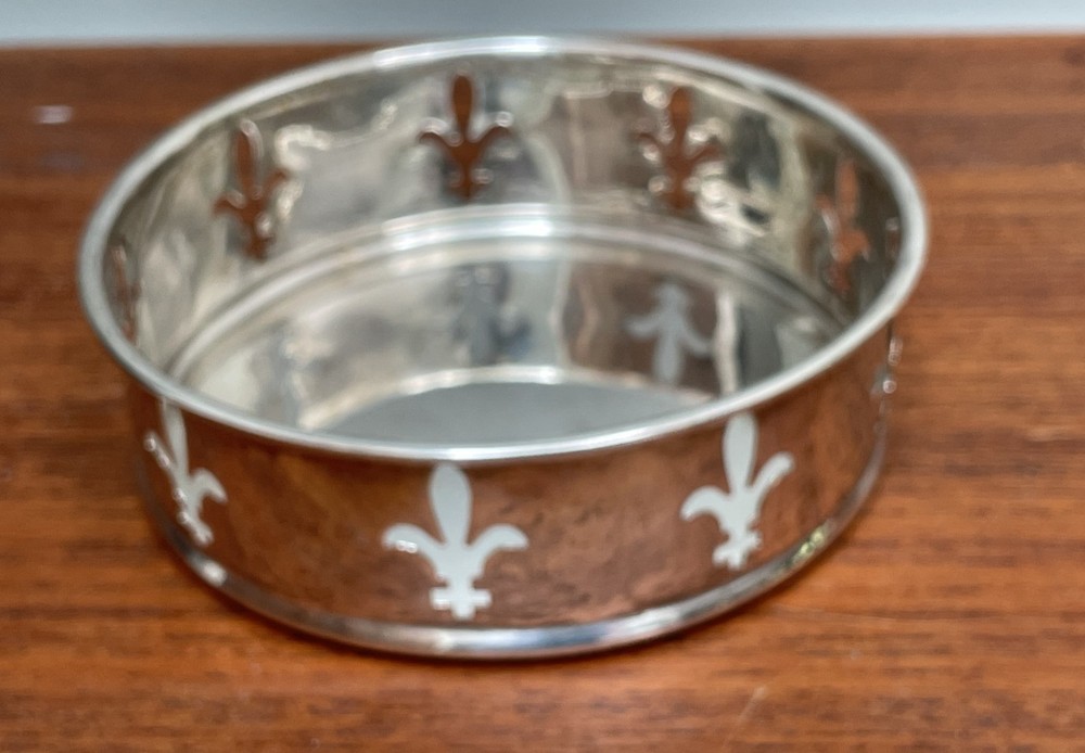 5" Round Silverplate Wine Coaster Pierced Fleur Di Lis Pattern