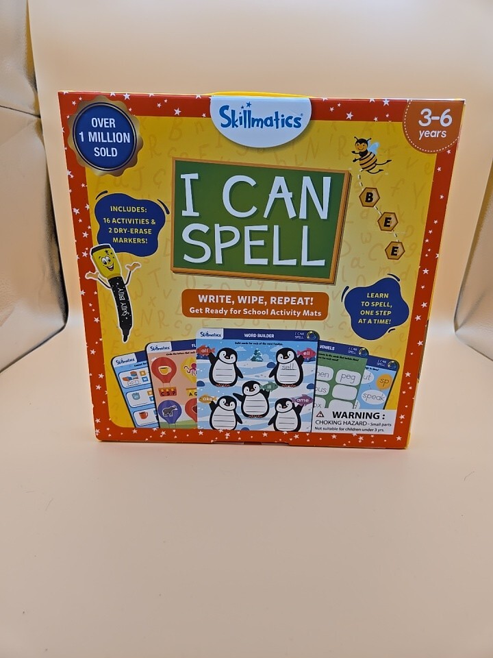 Skillmatics "I Can Spell" Write, Wipe, Repeat Activity Mats 3-6 Years