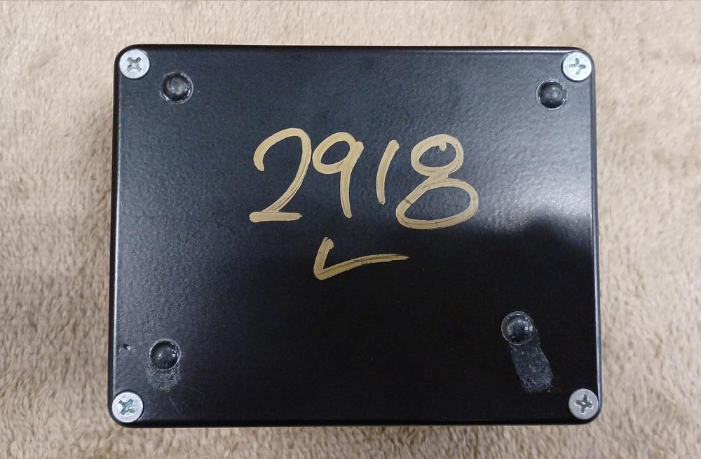 G2D Morpheus Distortion No.nm1384