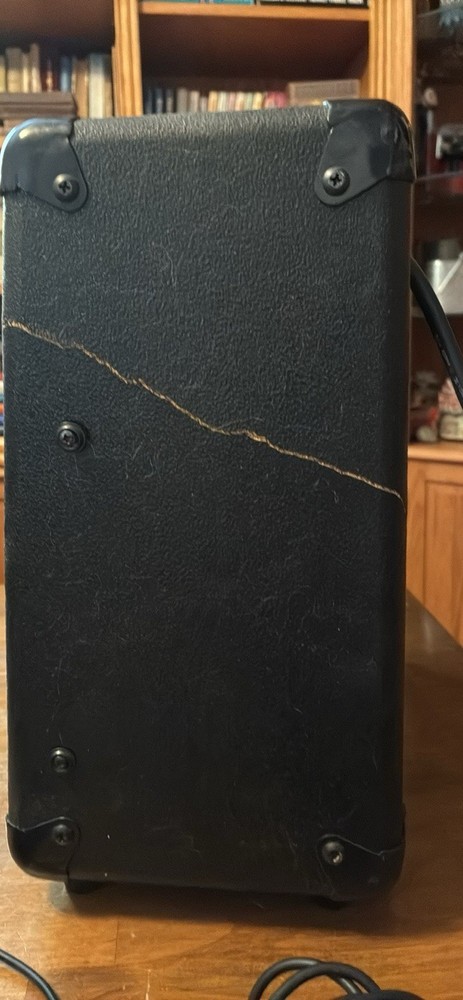 Radio shack Amplifier