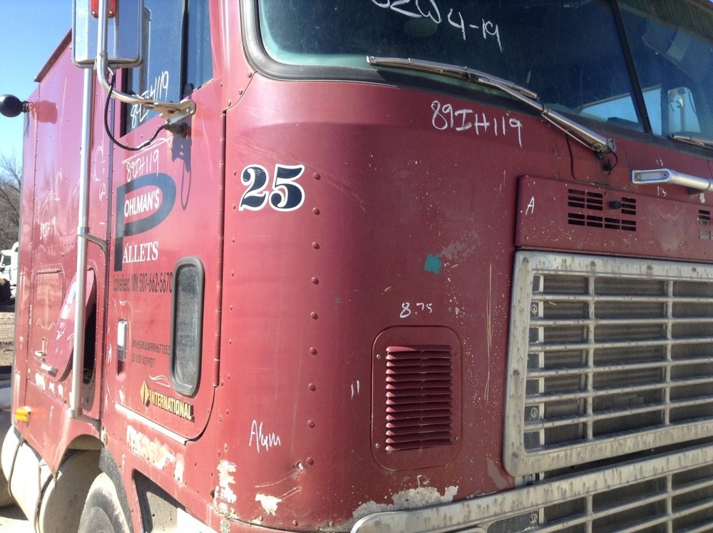 International 9700 ALUMINUM Right/Passenger RIGHT FRONT Panel