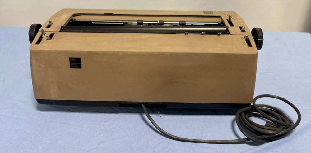 IBM Correcting Selectric III 3 Lite Brown Electric Typewriter