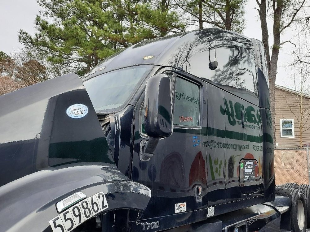 Replaces 2012 KENWORTH T700 CAB ,  MD