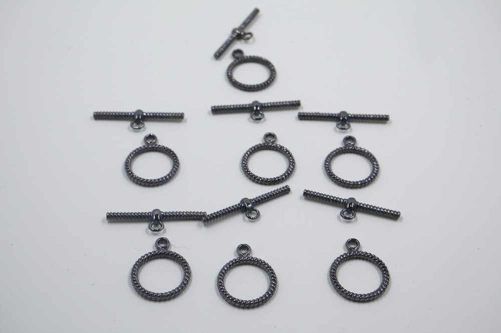 Rope Circle Toggle Clasp Gunmetal Tone