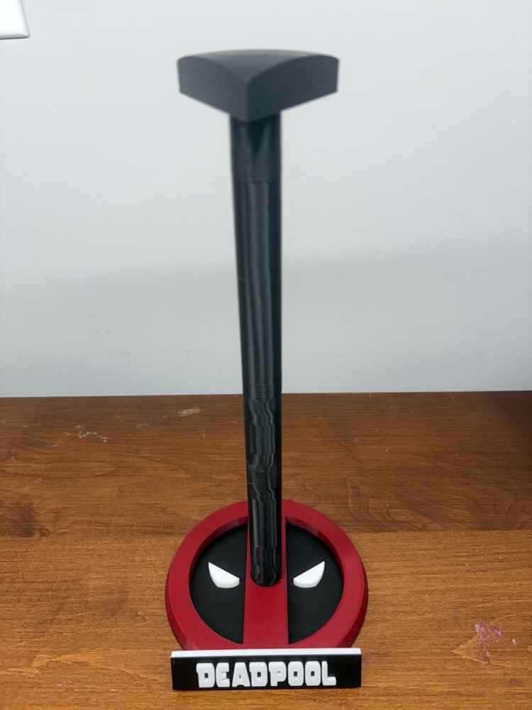 Magnetic Deadpool Cosplay Mask With Stand