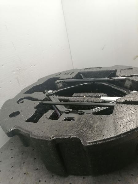 Jack and Tool Set Fits 2014 Sonata