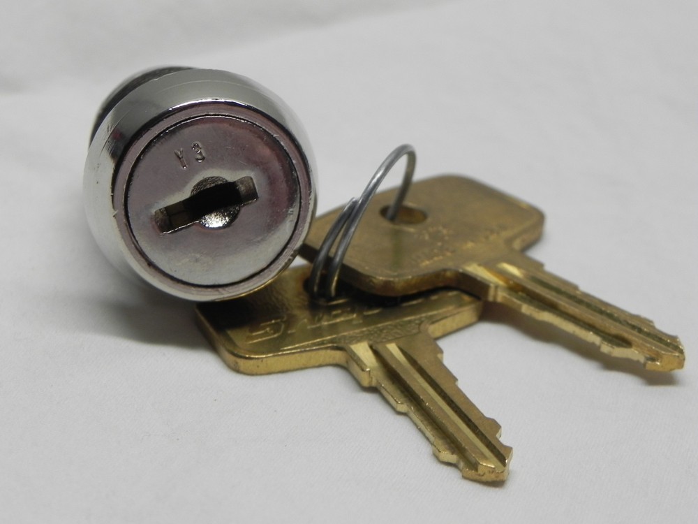 Snap-On Tool Box Cylinder Lock w/ 2 Keys (Y-3 Series/Code)