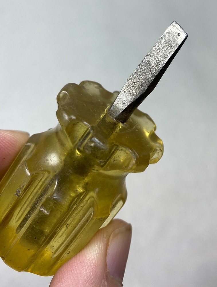 Vintage HP TOOL Slotted Flat Tip Clear Stubby Screwdriver Tool