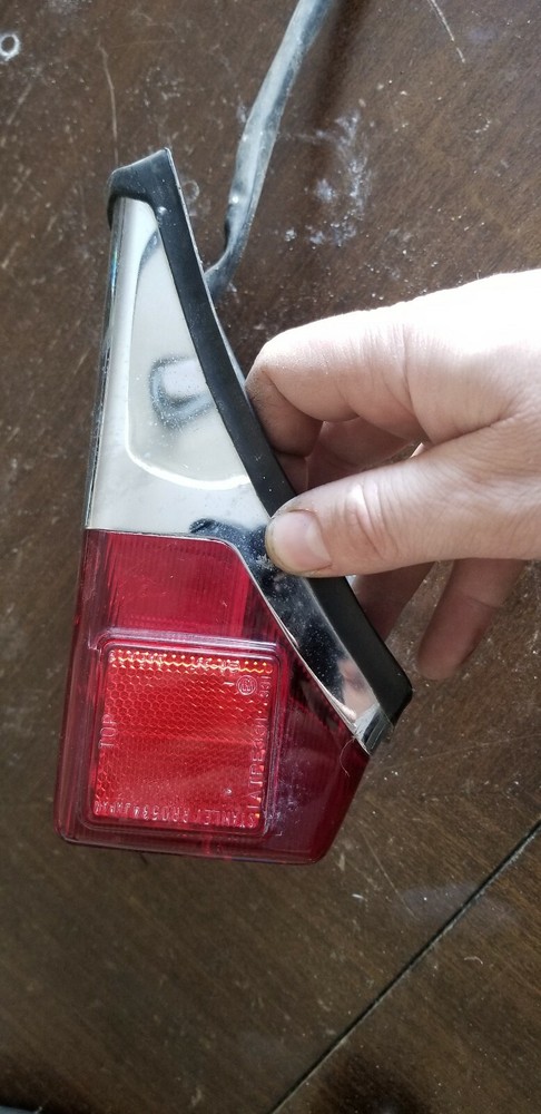'93 VN750 Taillight