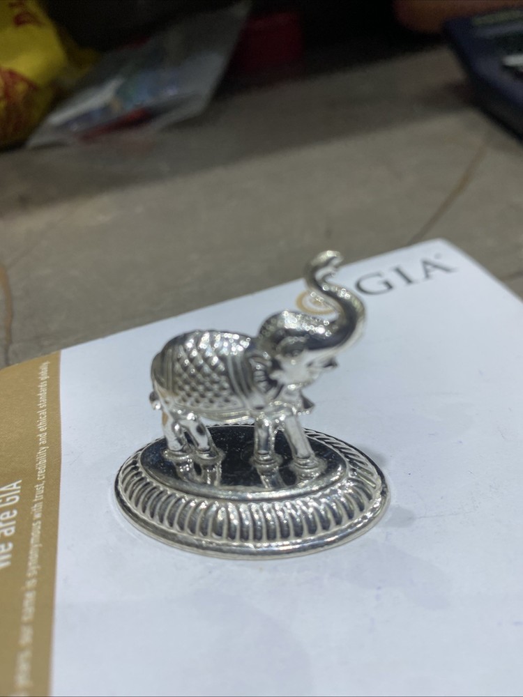 75% Purity Solid Silver Elephant 9 Gram New For Gifting