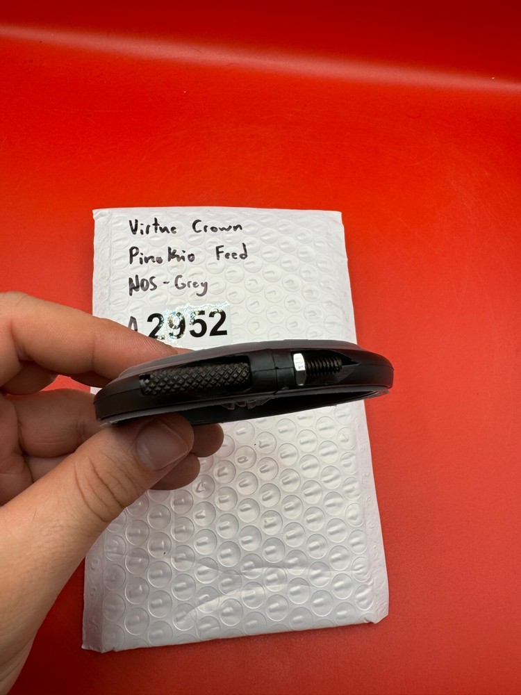 Virtue Crown Pinokio Feed NOS - Grey