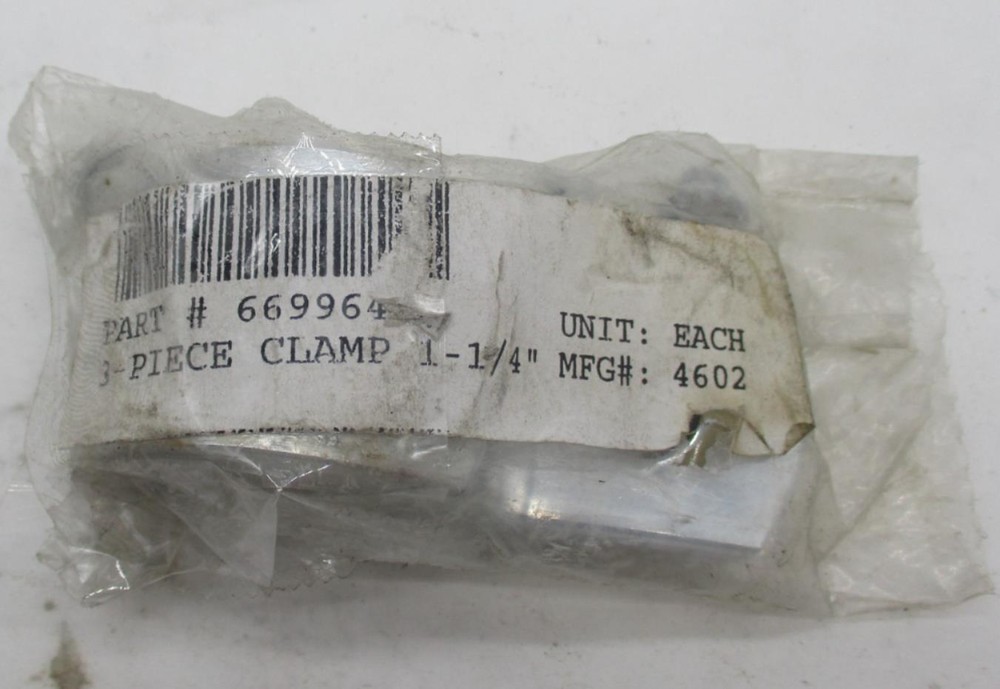 Harley Davidson Universal 3-Piece Mounting Clamp 1-1/4"