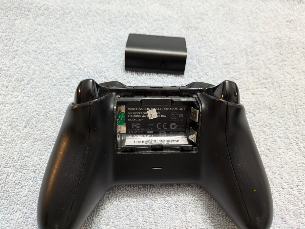 Xbox One "Day One 2013" Black Controller - Cleaned & Tested