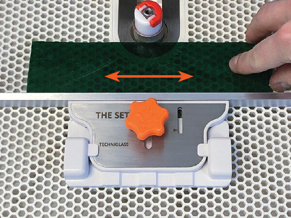The Set - Straight Edge Guide for The Grinder 2