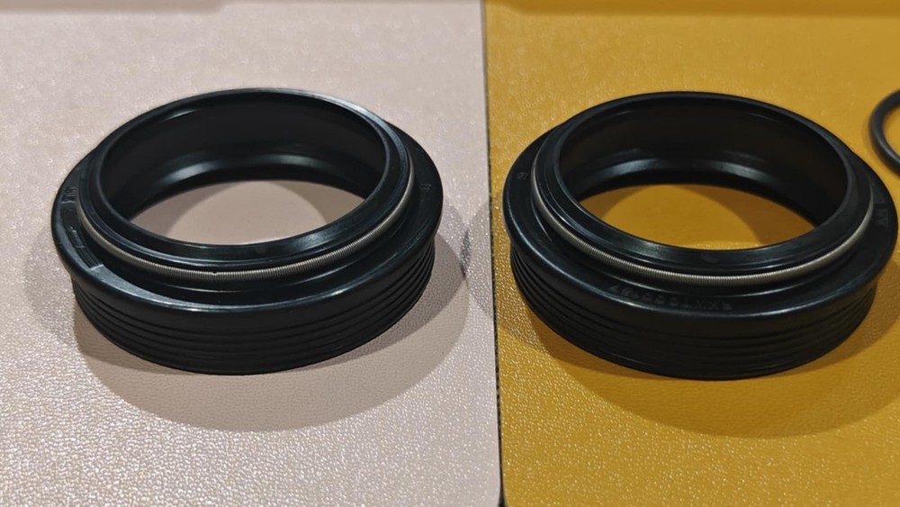 Bos idylle MTB fork Wiper 37