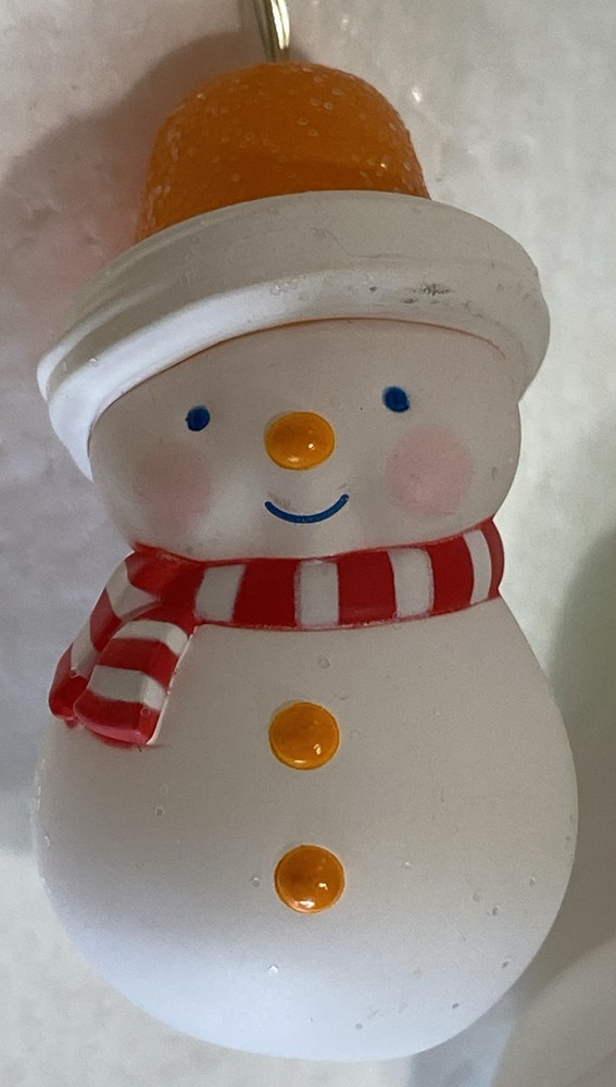 2023 Hallmark ~ Miniature GUMDROP SNOWMAN Light String (10 LIGHTS) - NIB