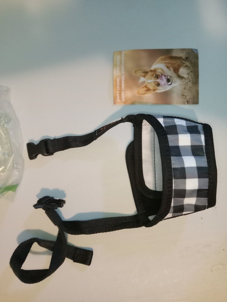 HEELE Dog Muzzle,Soft Nylon Print Muzzle Air Mesh Breathable Adjustable