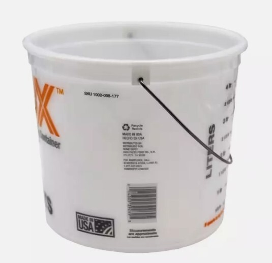 Small 5 qt. Mixing Bucket for DIY Projects