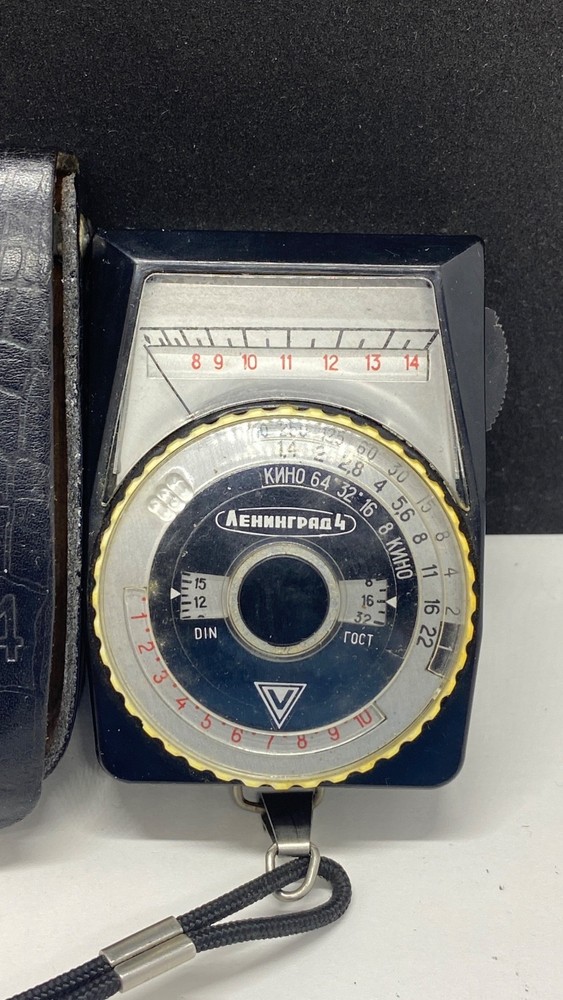 NICE! Soviet Photo Light Meter "LENINGRAD-4" USSR