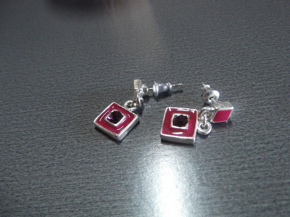 1 Pair Old 1"in Pink Square Studs