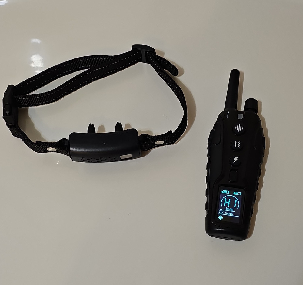 Black Remote-Controlled Dog Training Collar with Vibration