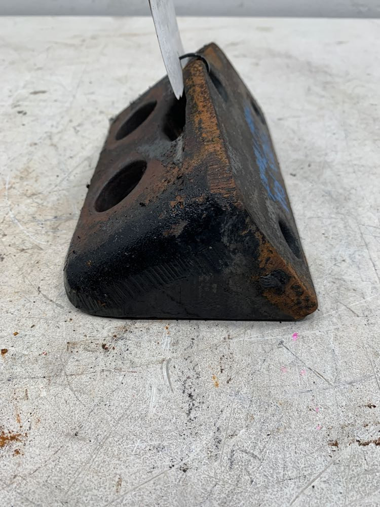 1998 Cummins N14 Celect Plus Engine Mount (548-12250)