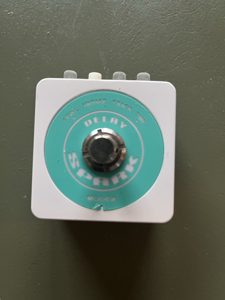 Mooer Spark Delay