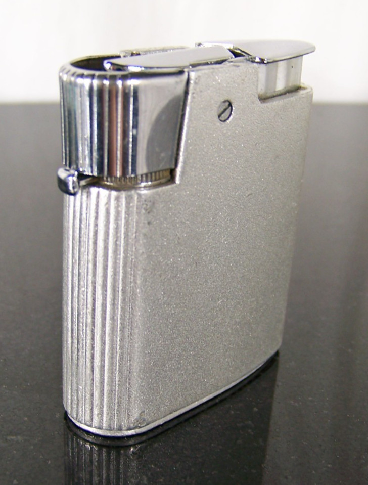 VINTAGE RONSON TORNADO LIGHTER ORIGINAL CASE -GERMANY