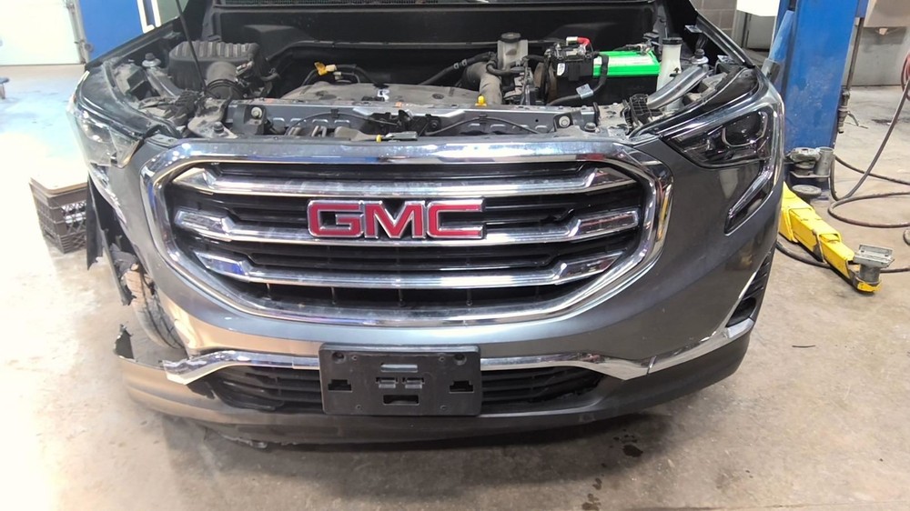 TERRAIN 2018 Air Shutter 743756