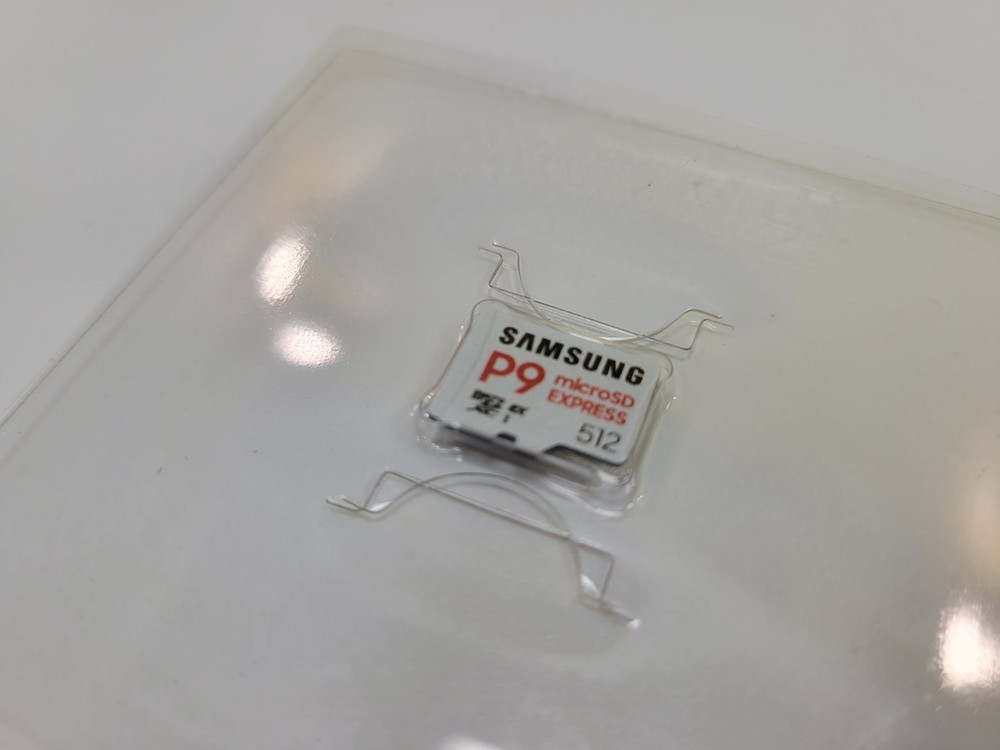 Samsung P9 Express MicroSD Express Card 512GB - New open box