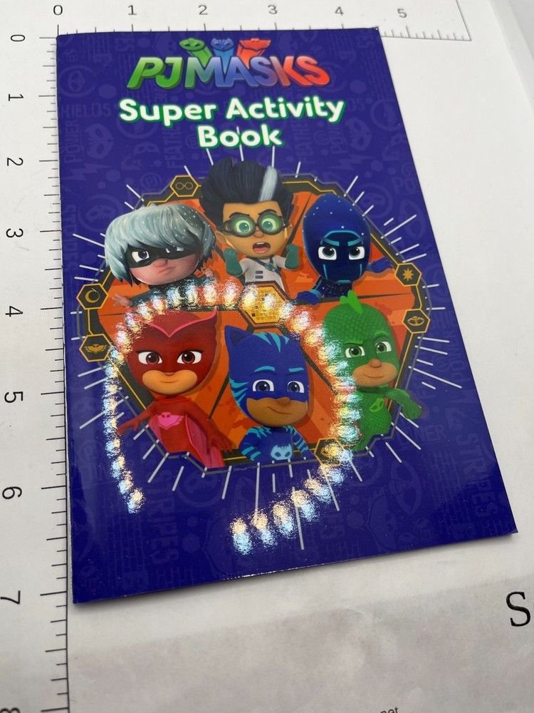 BOOK: PJ Masks coloring and activity book