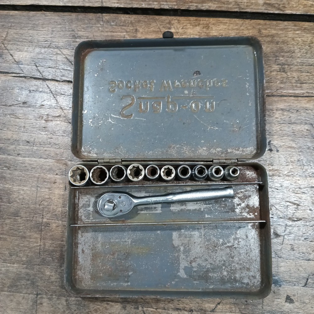 Vintage Snap-On Tools Midget Socket Wrench Set Embossed Metal Case M70 SAE