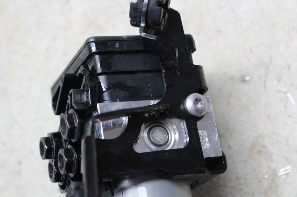 2025 TRIUMPH DAYTONA 660 ABS PUMP UNIT MODULE