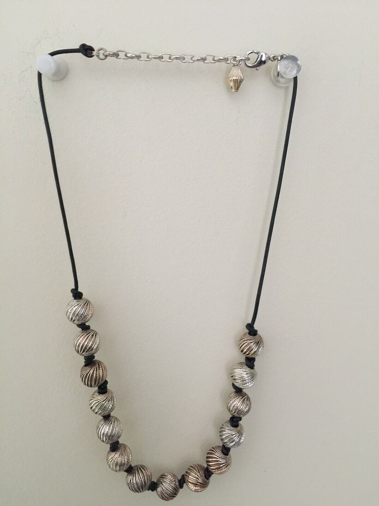 Monet string Necklace w. silver balls pendant 17"L Cool!