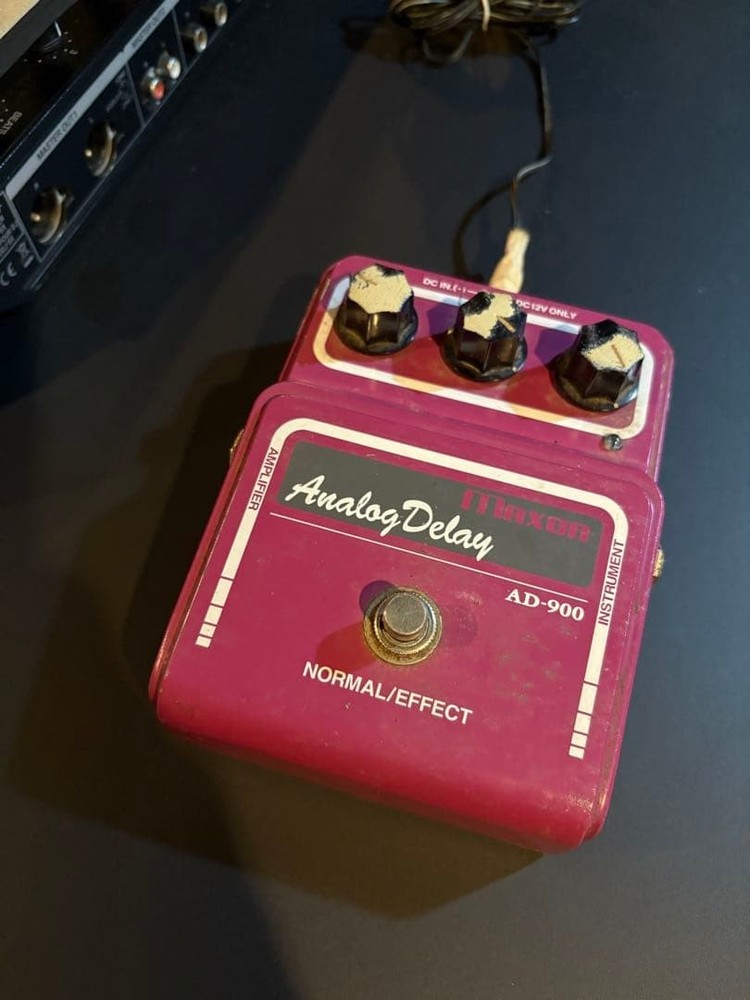 MAXON AD-900 Analog Delay Pink