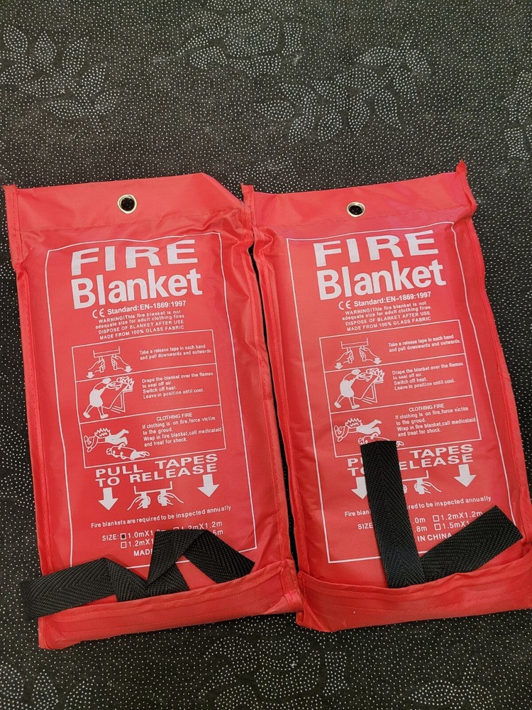 4 x Emergency Fire Blankets - 1mx1m