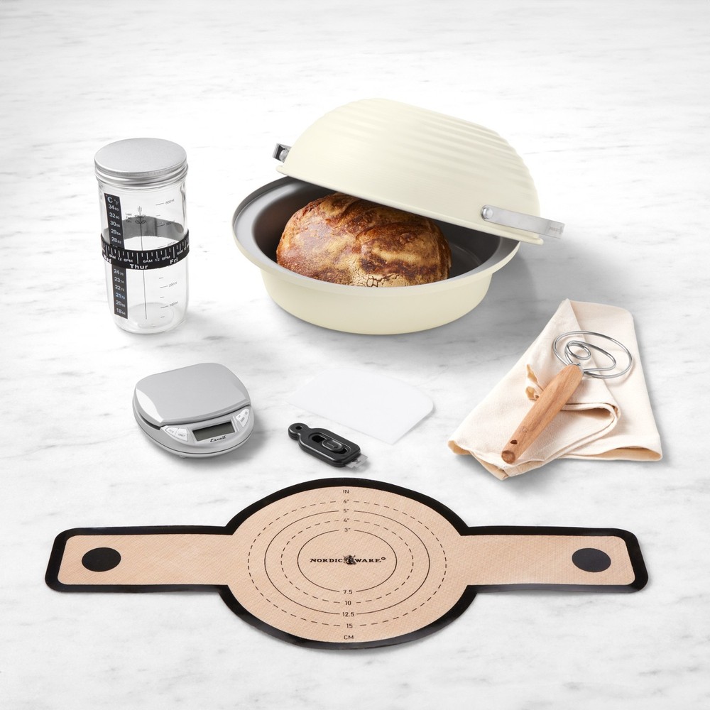 WILLIAMS SONOMA Nordic Ware Sourdough Bread Baking Kit
