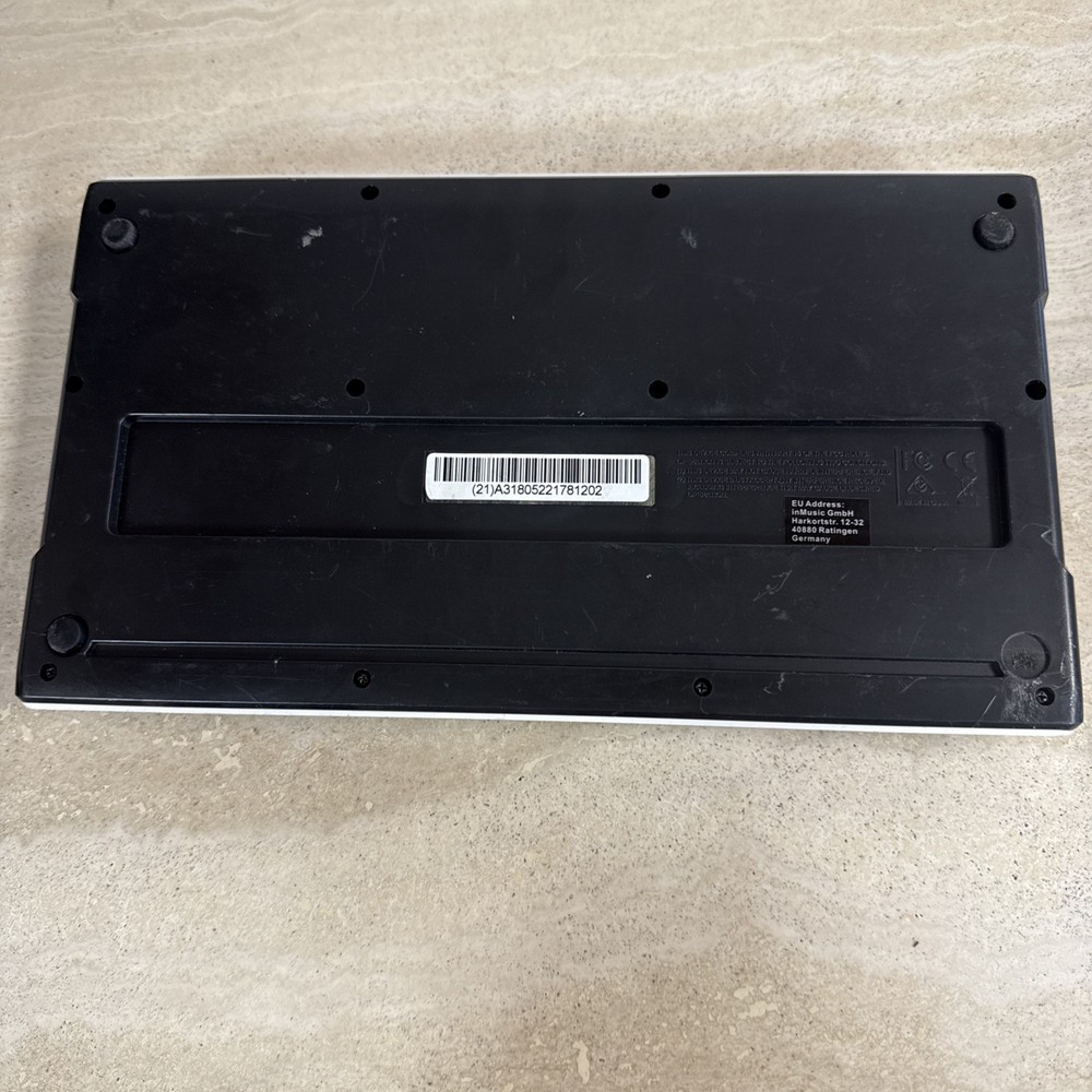 Akai Professional MPK Mini MIDI Controller