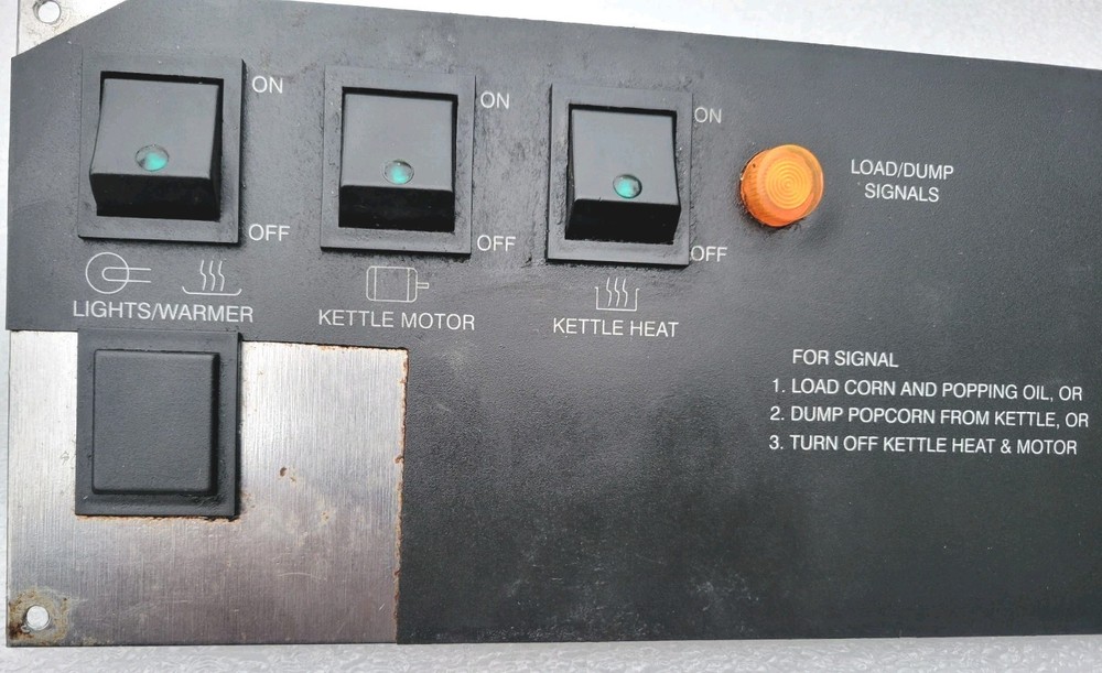 Big Eye Popcorn Maker Front Panel With Switches