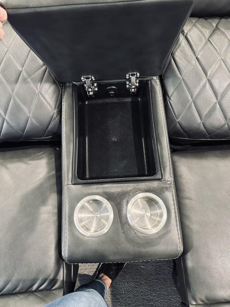 Electric reclining couch