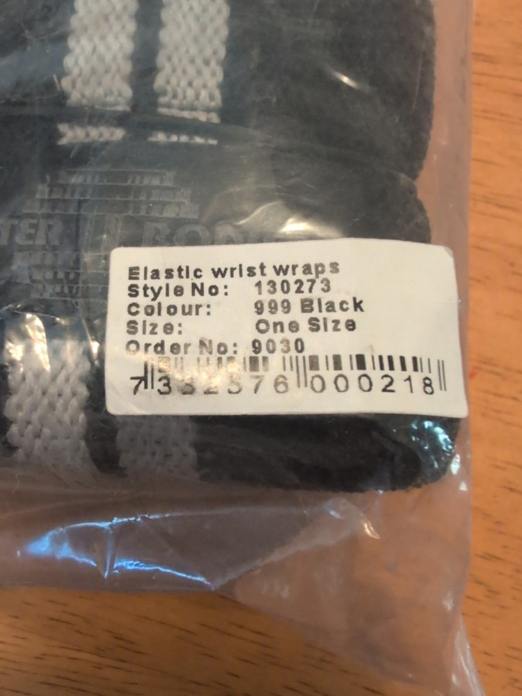 Better Bodies One Size Black Elastic Wrist Wraps