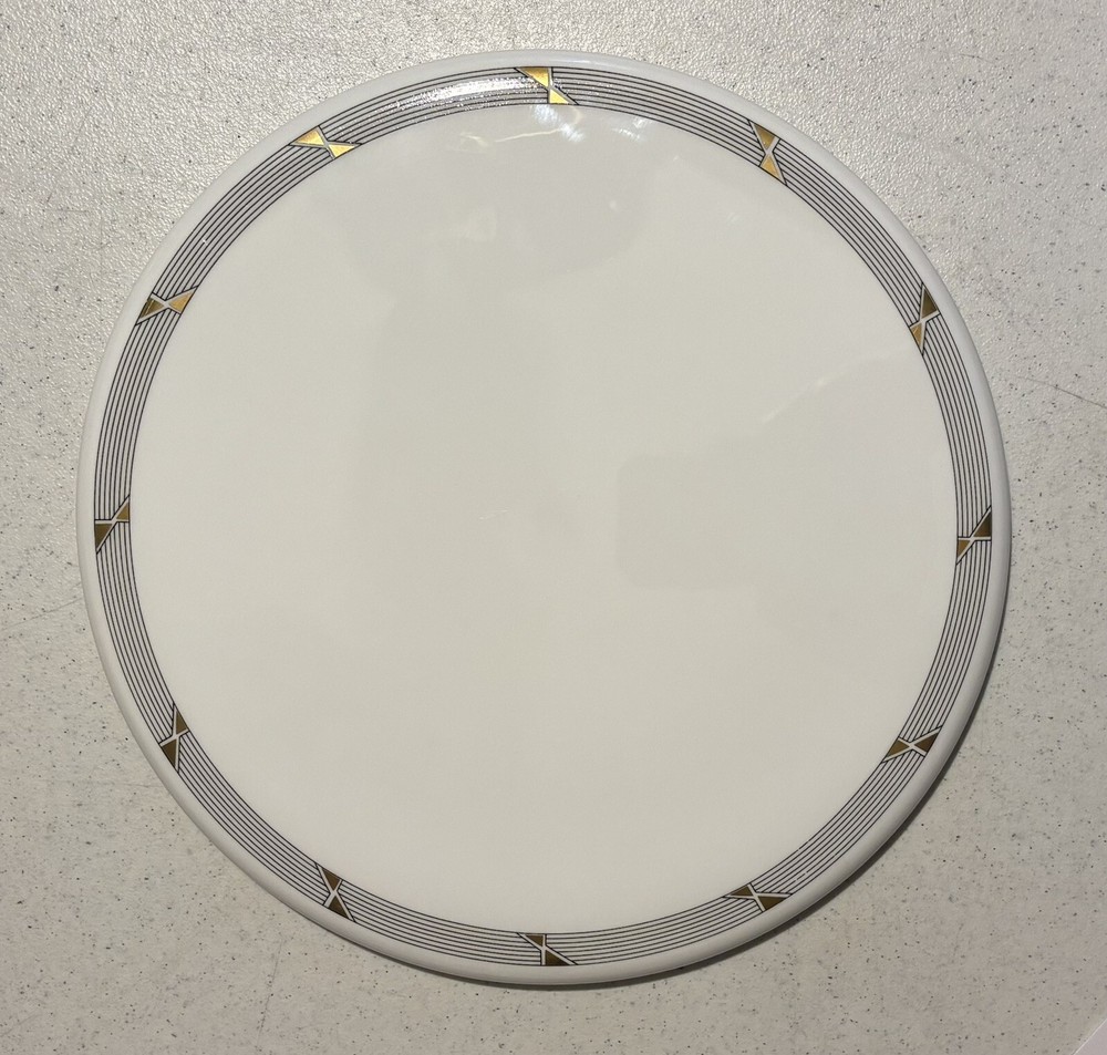 Daniel Hechter Cake Plate